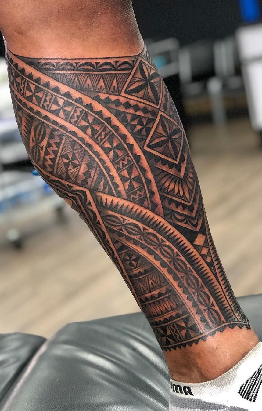 tatuaje tribal para hombre 45