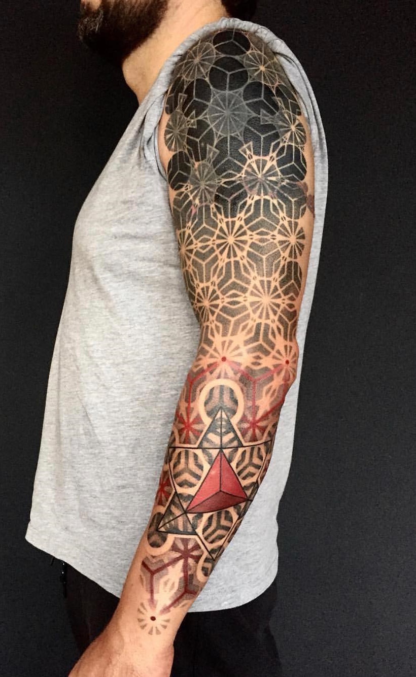 tattoo brazo completo en hombre 06
