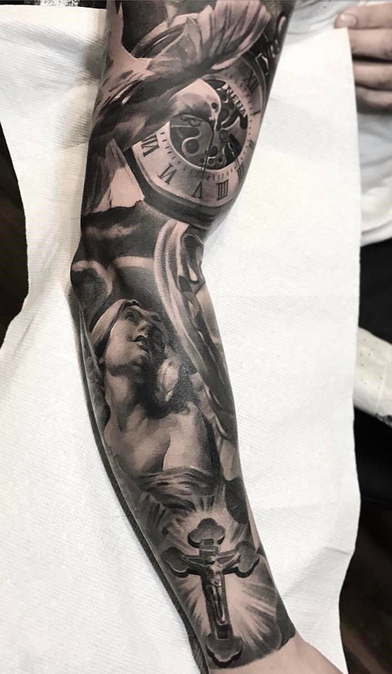 tattoo brazo completo en hombre 32