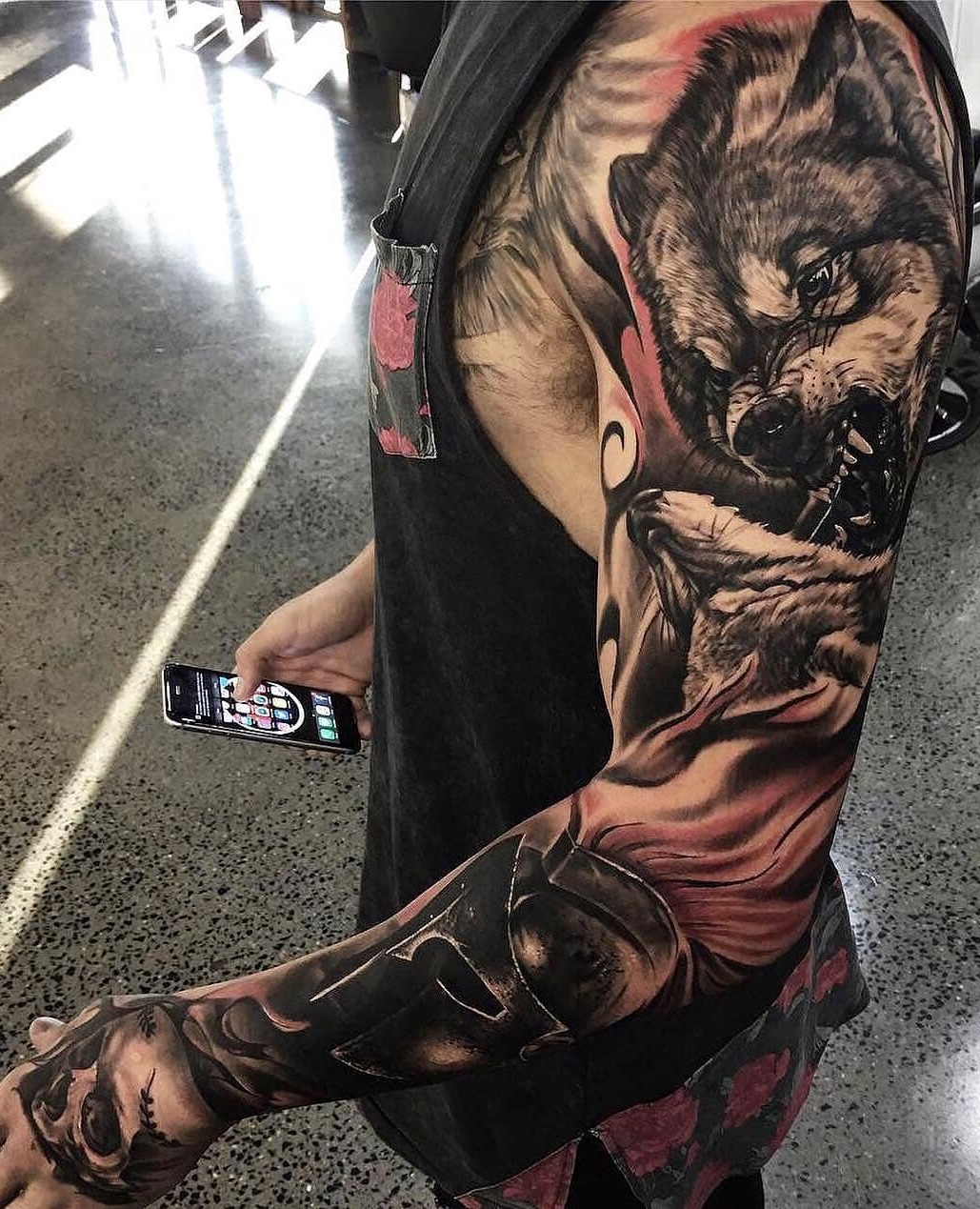tattoo brazo completo en hombre 37
