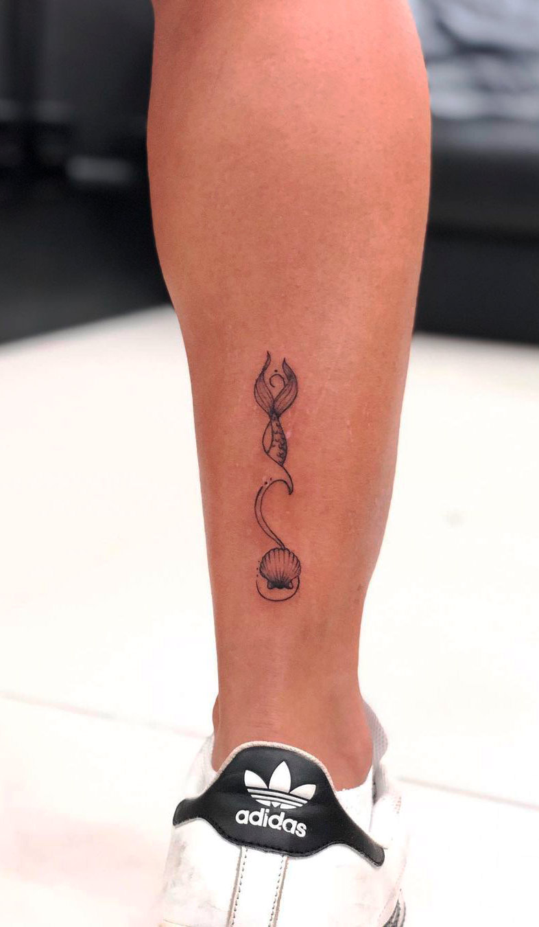tatuaje de sirena en mujer 16