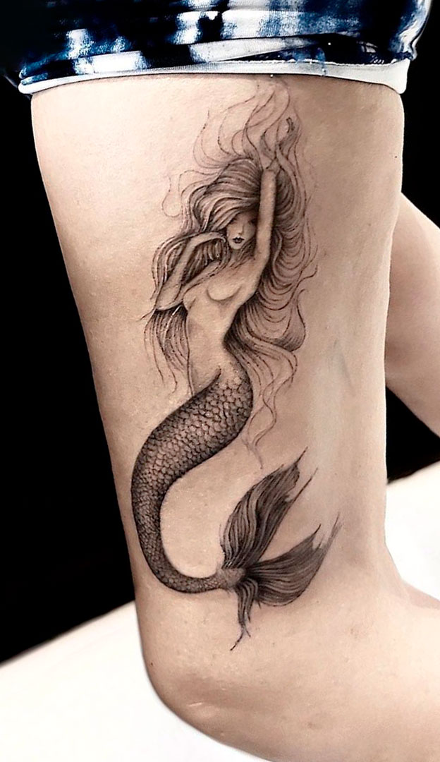 tatuaje de sirena en mujer 18