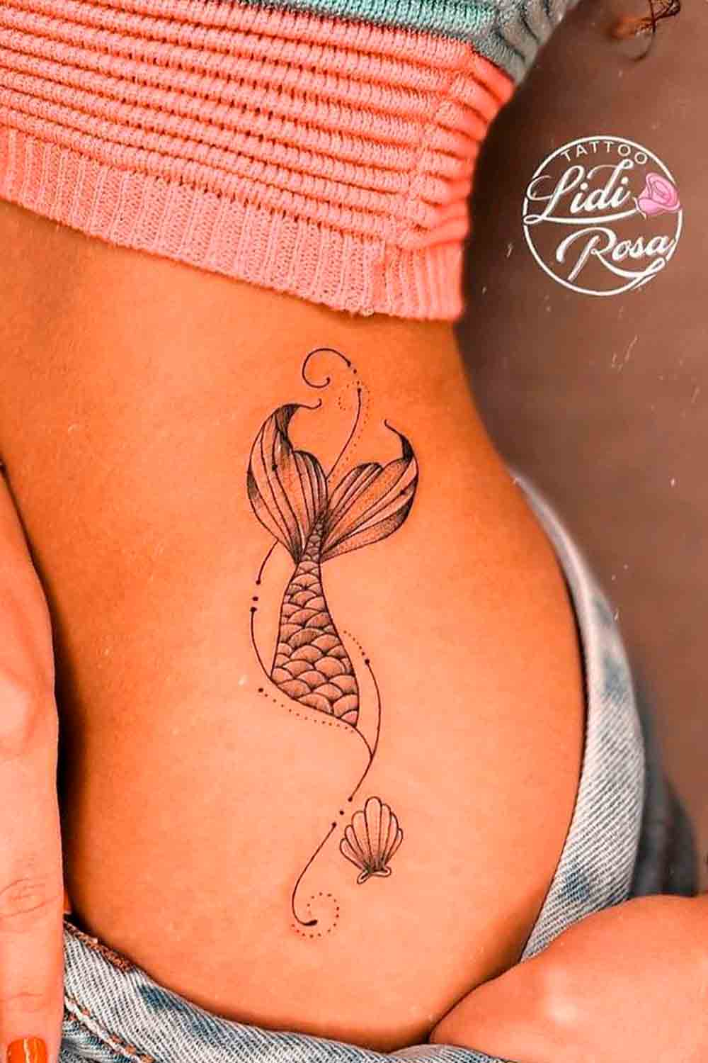 tatuaje de sirena en mujer 39