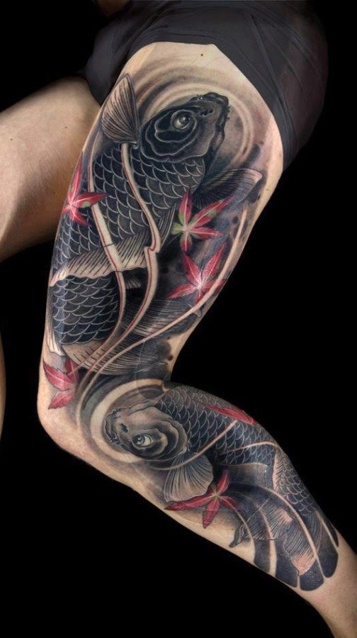 tatuaje en pierna de mujer 23